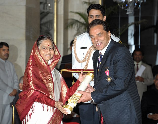 Dharmendra Biography