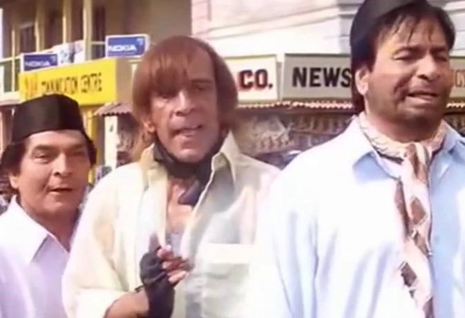 Razak khan as Takkar pahalwan in ankhiyan se goli maare